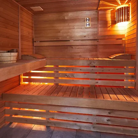 Dom wakacyjny Pod Lasem Ludwinow