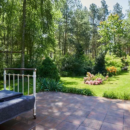 Dom wakacyjny Pod Lasem *